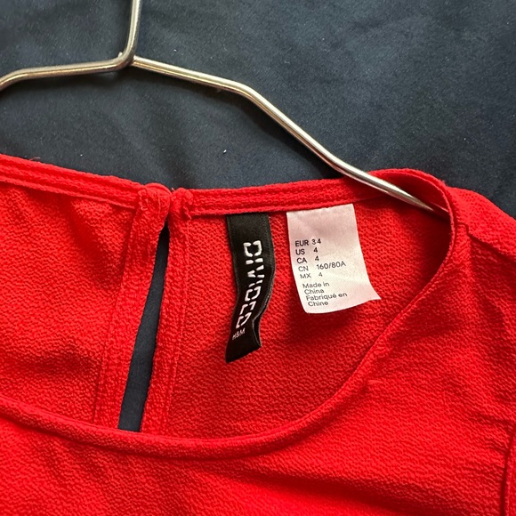 H&M  blouse - size 4 - Picture 7 of 8